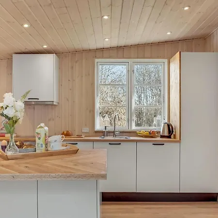 Beautiful In With Kitchen