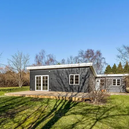 Semesterbostad Beautiful In With Kitchen *