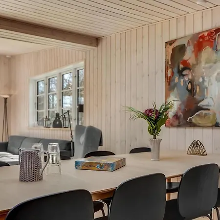 Casa de Férias Beautiful In With Kitchen Vejby