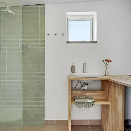 Beautiful In With Kitchen Vejby